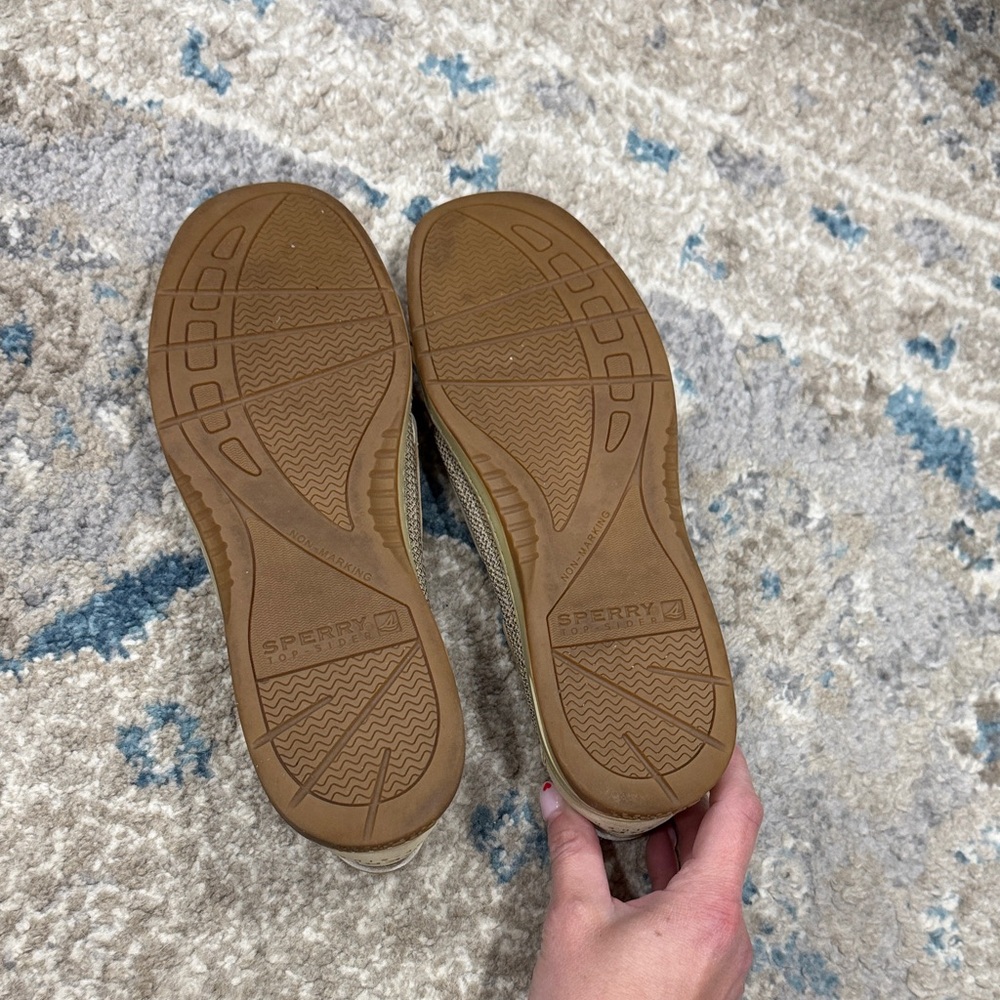 Sperry Women's Beige Loafers - Picture 4 of 5